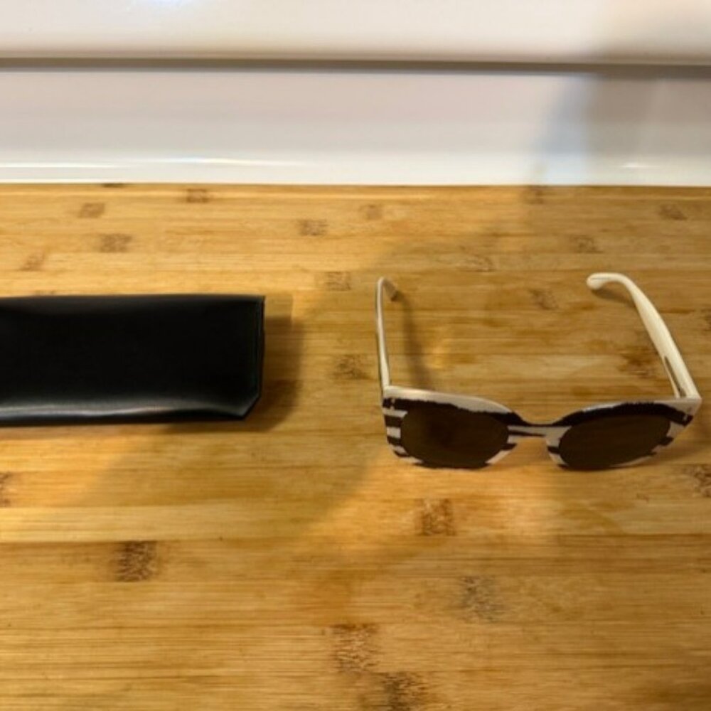 Isabel Marant 52mm Gradient Cat Eye Sunglasses -  IVORY PATTERN/ GREY - NWOT - Picture 16 of 16